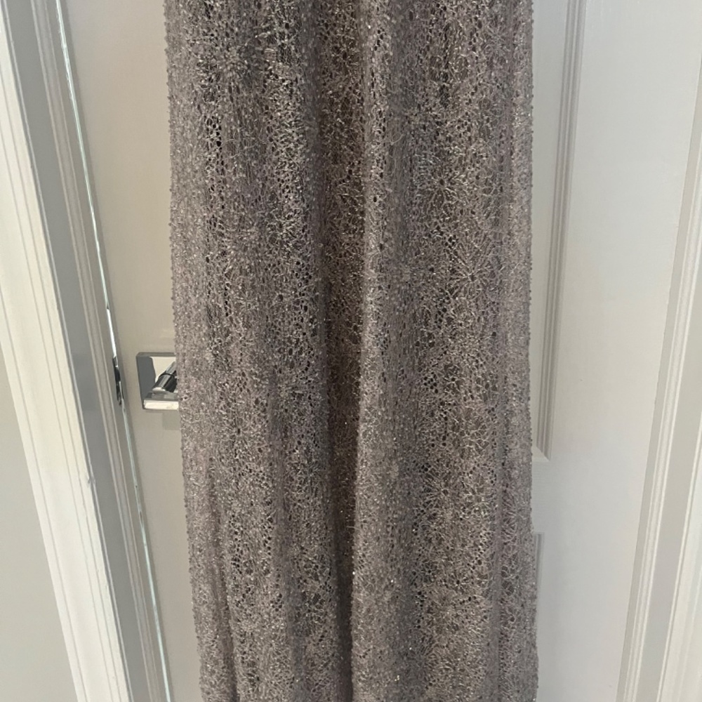 Carmen Marc valvo beaded gown - Picture 5 of 11